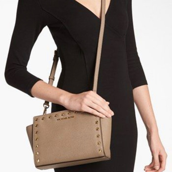 👜 Michael Kors 'Selma - Mini' Saffiano Bag - Picture 6 of 6